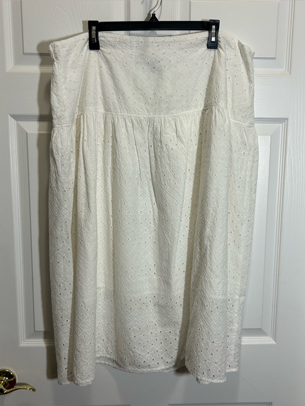 Old Navy Cream Eyelet Midi Skirt